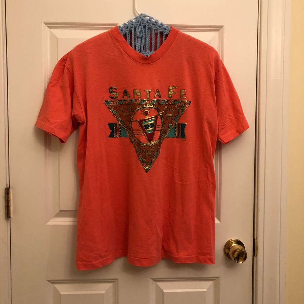 Men’s Large Santa Fe Coral Color Graphic Tee